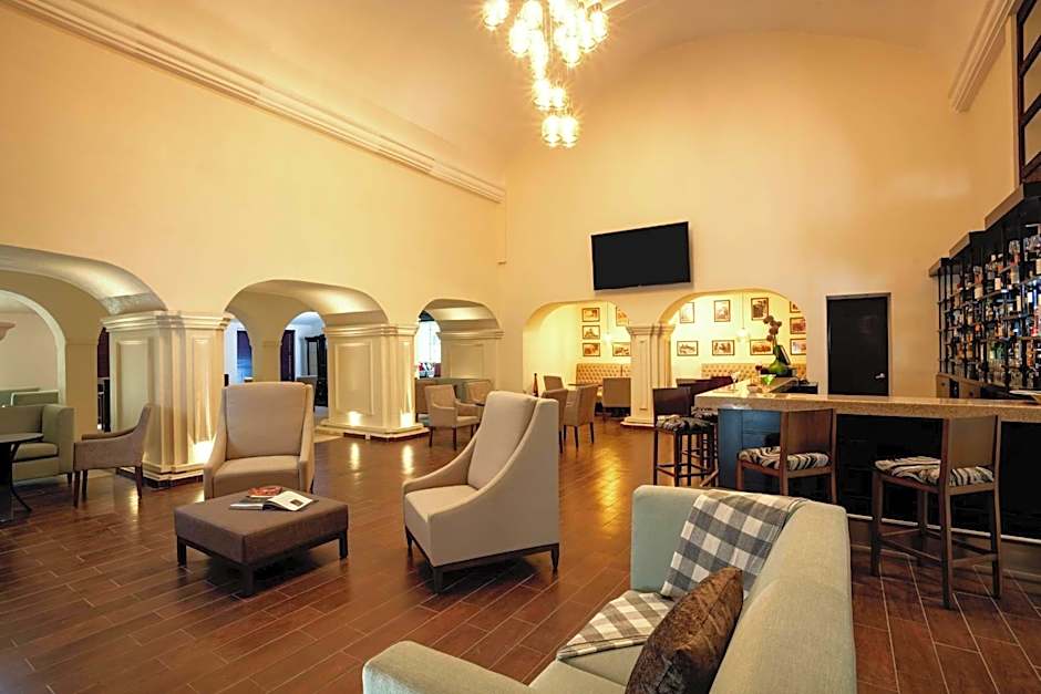 DoubleTree by Hilton Toluca