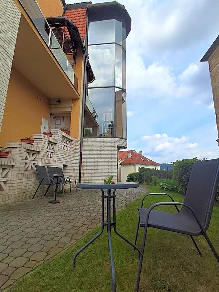 Hotel Garni Rambousek