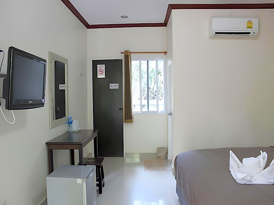 Photo 1 of 14 of 1 Double Bed