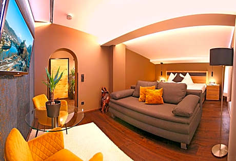 Deluxe Double Room with Balcony