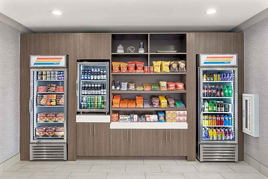 Holiday Inn Express & Suites Greenville - I-85 & Woodruff Rd by IHG