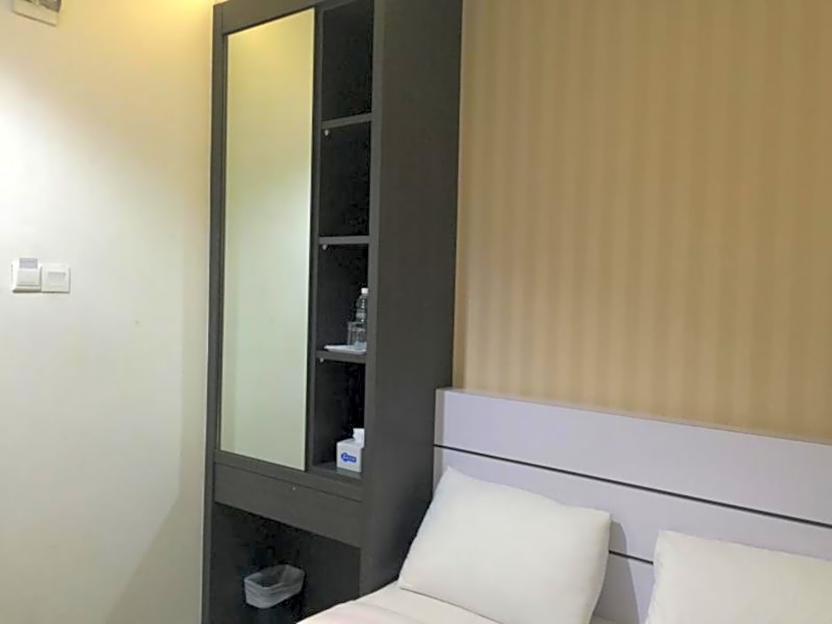 Redlink Hotel
