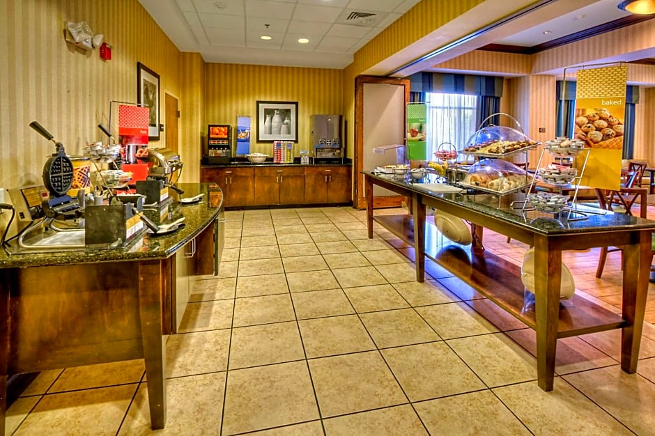 Hampton Inn By Hilton Roanoke Rapids