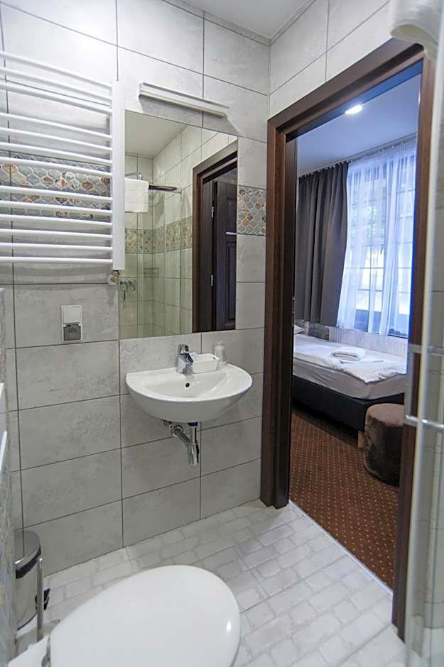 World Hostel - Old Town