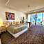 Deluxe Private Apartment and Studio - Ocean Views