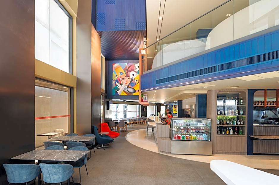 Lumen Bangkok Udomsuk Station