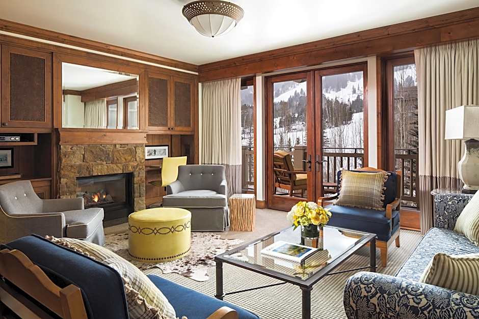 Photo 1 of 8 of Three-Bedroom Residence - Valley View