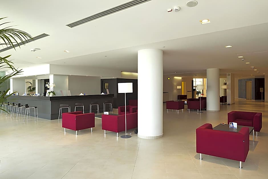 Inn Naples Airport