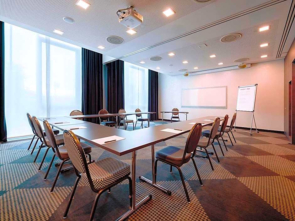 Mövenpick Hotel Stuttgart Airport