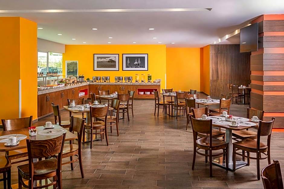 Courtyard by Marriott Guadalajara Andares