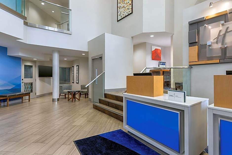 Holiday Inn Express Windsor Waterfront By IHG