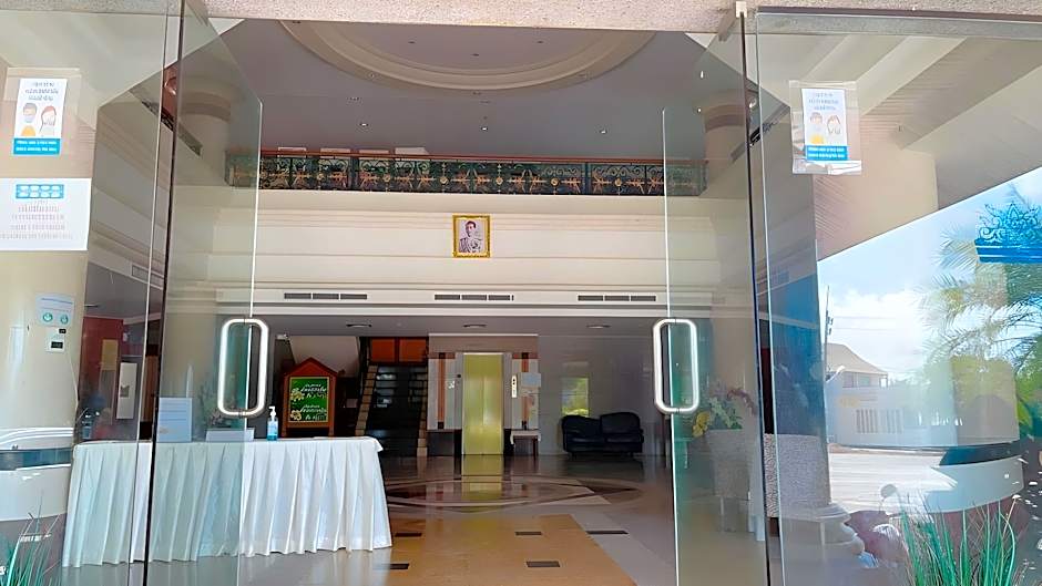 Supar Royal Beach Hotel