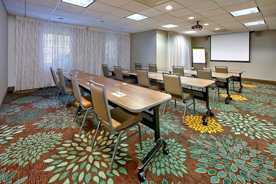 Staybridge Suites Corning, an IHG Hotel
