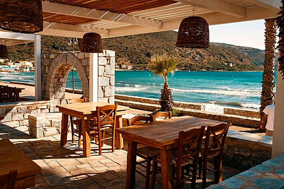 Itilo Traditional Hotel