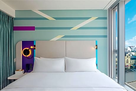 King Guest Room with Sofa Bed