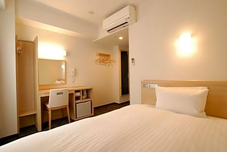 Double Room - Non-Smoking