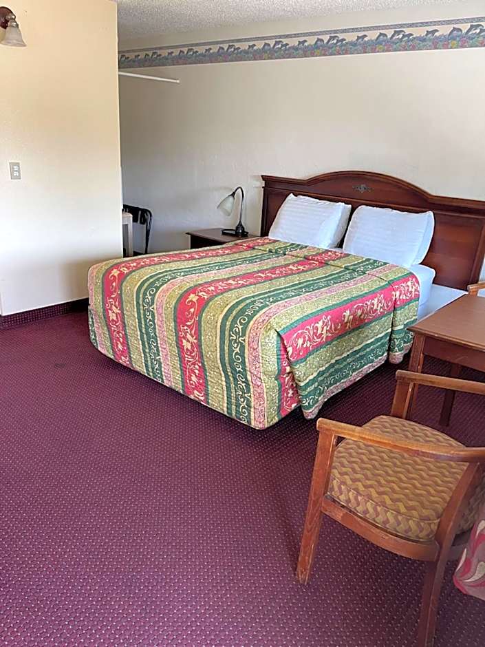 Villa West Motel