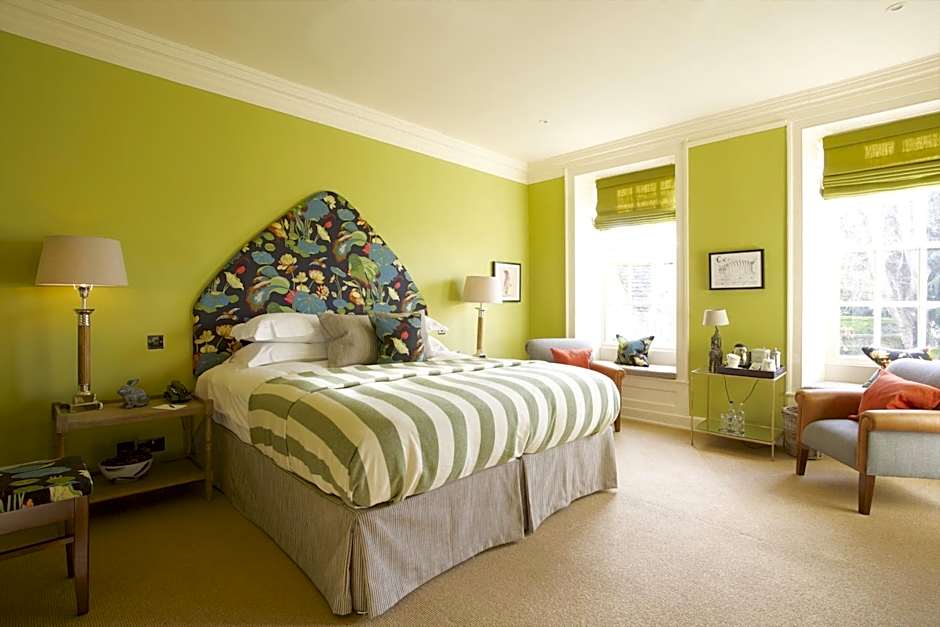 The Close Hotel