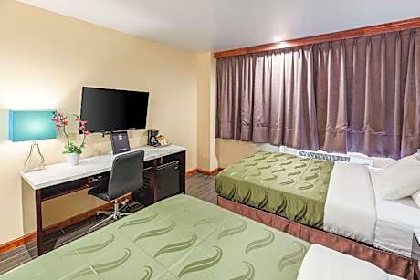 2 Double Beds, No Smoking