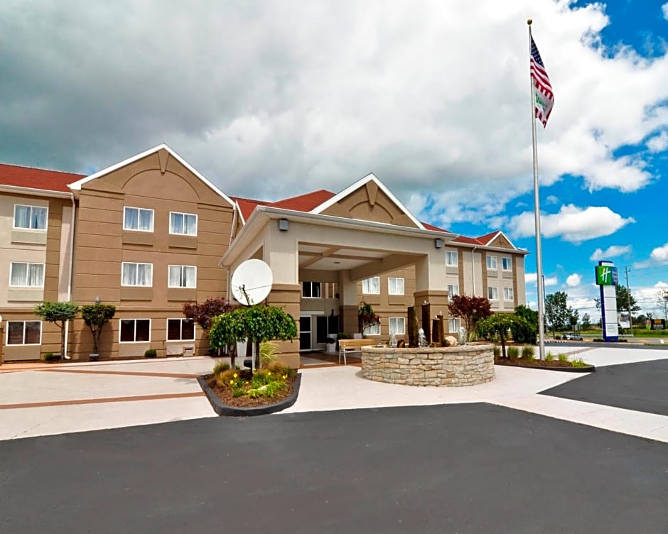 Holiday Inn Express Hotel & Suites Port Clinton-Catawba Island