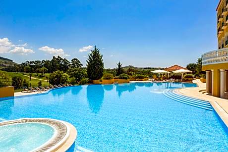 Dolce CampoReal Lisboa