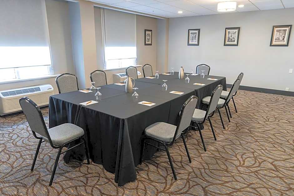 Holiday Inn Lancaster By IHG