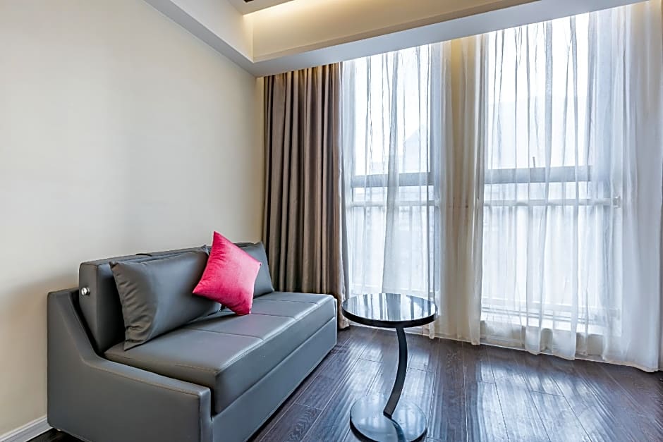 Rezen Anmei Hotel Guanyinqiao Metro Station