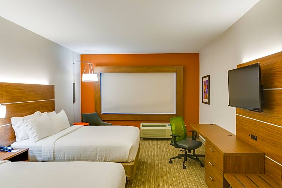 Holiday Inn Express & Suites Russellville By IHG
