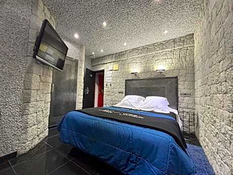 Double Room with Spa Bath