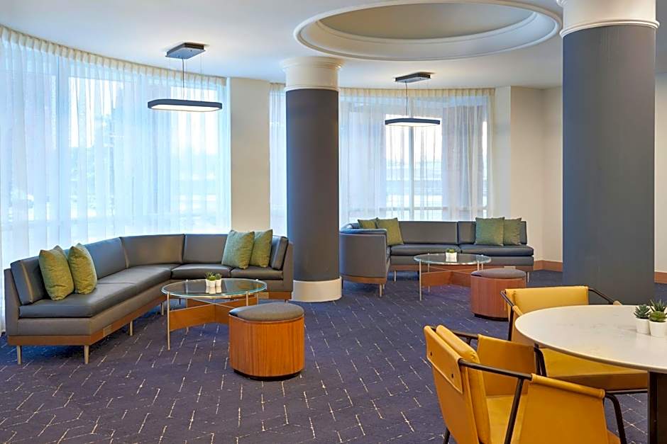 Courtyard by Marriott Toronto Markham