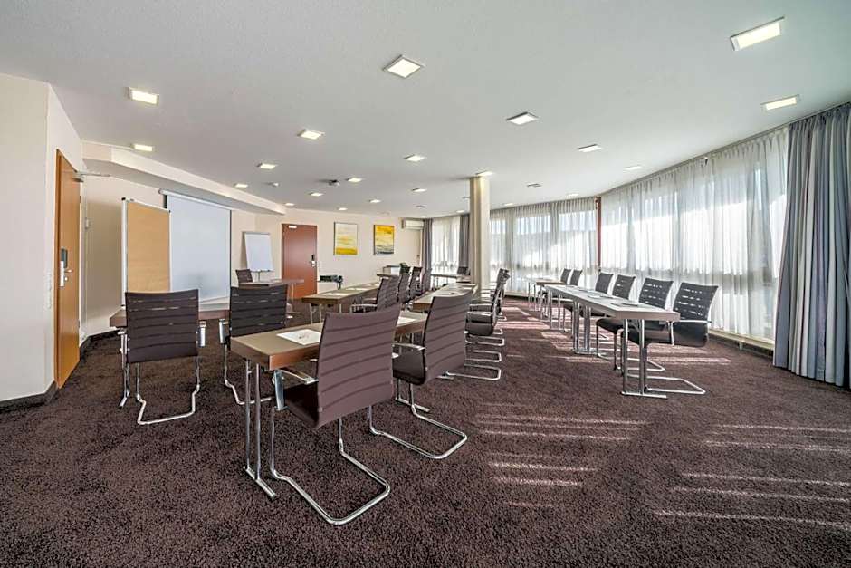 LOFTSTYLE Hotel Gerlingen, Sure Hotel Collection by Best Western