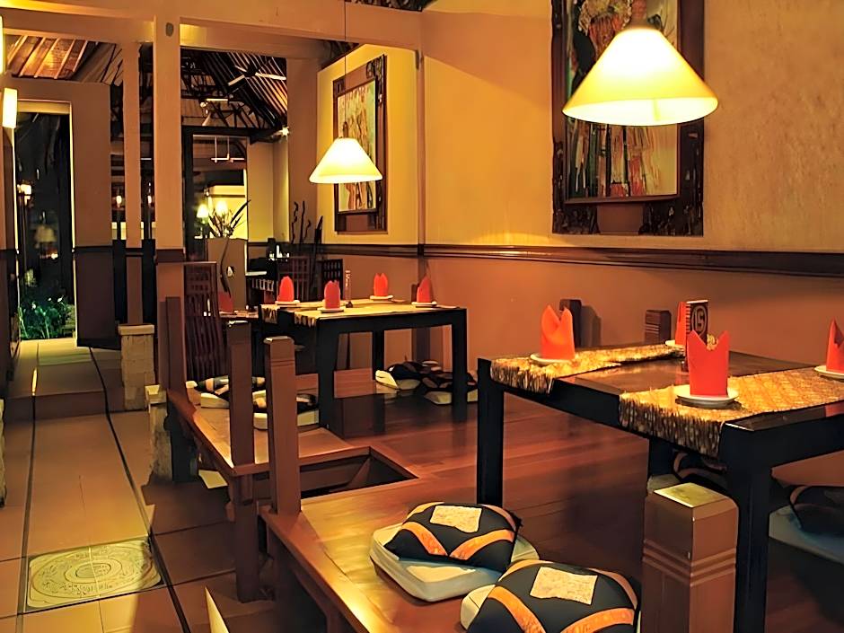 Desamuda Village Hotel
