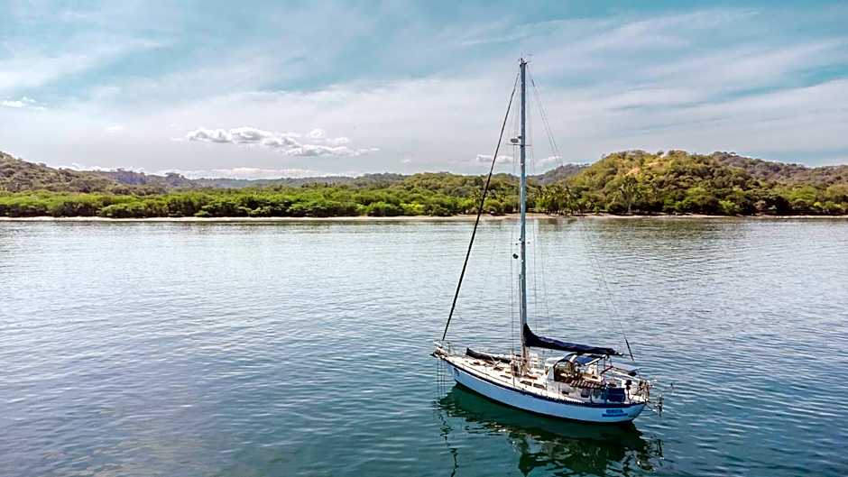 Papagayo Golden Palms Beachfront Hotel