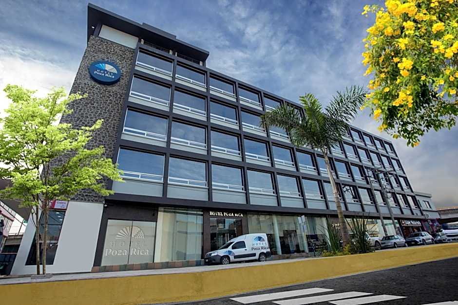 Photo 1 of 50 of Hotel Poza Rica Centro
