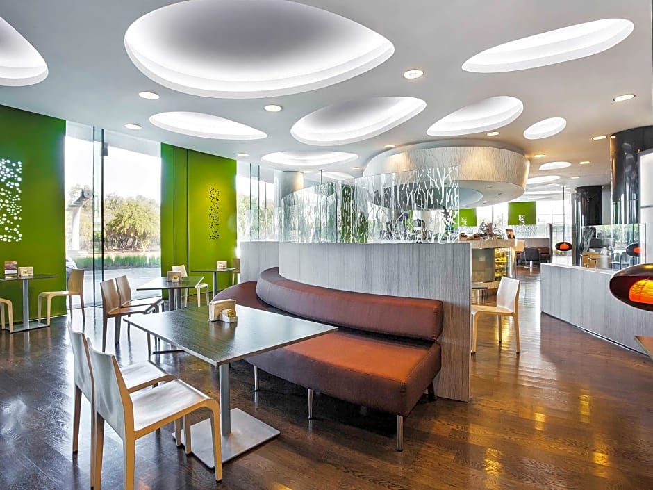 Novotel Abu Dhabi Al Bustan