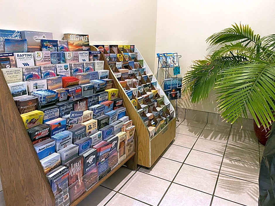 Knights Inn & Suites Dublin