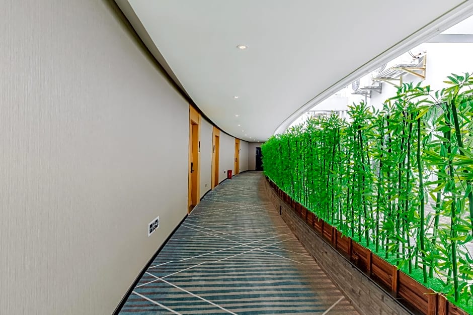 City Comfort Inn Shaorao Wuyuan Culture Plaza Jinguan Bridge