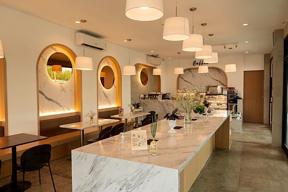 Le Lert Hotel Ratchaburi