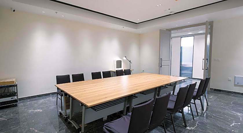 Novotel Nantong Center