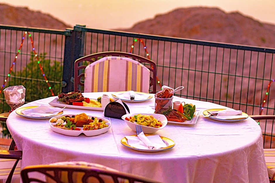Oryx Grand Jebel Hafeet