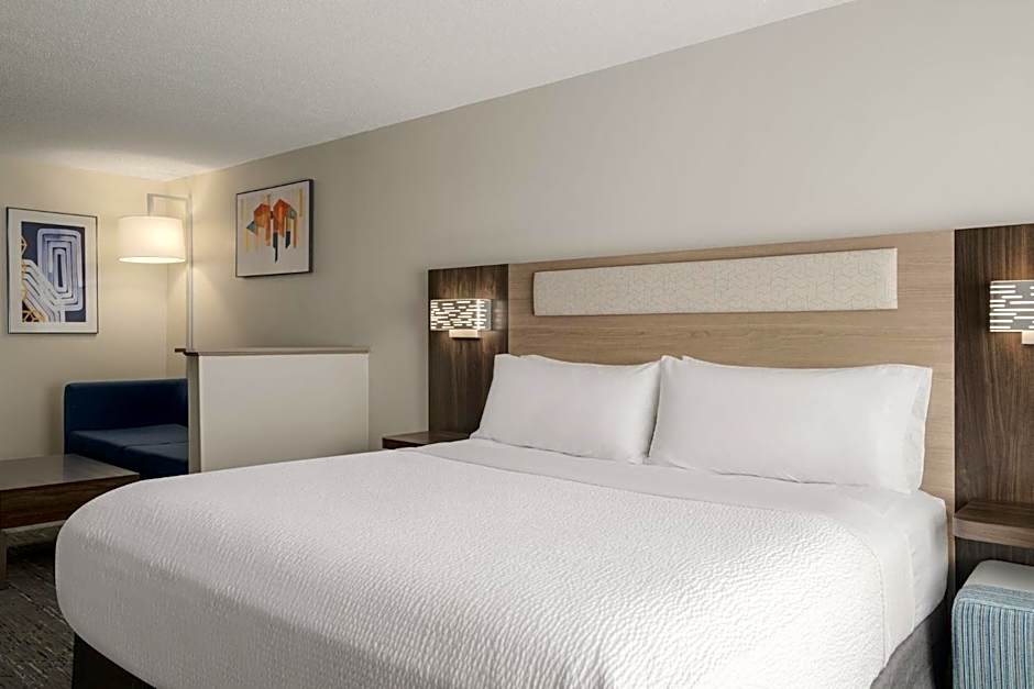 Holiday Inn Express Richmond-Brandermill-Hull Street By IHG