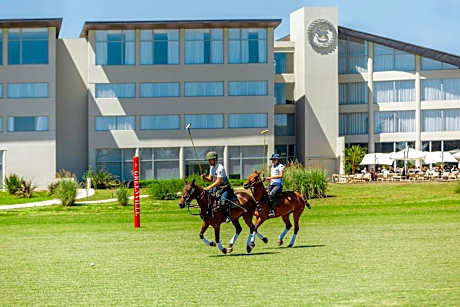 Sheraton Buenos Aires Greenville Polo & Resort