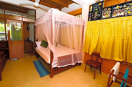 Yoho Milkyway Holiday Resort