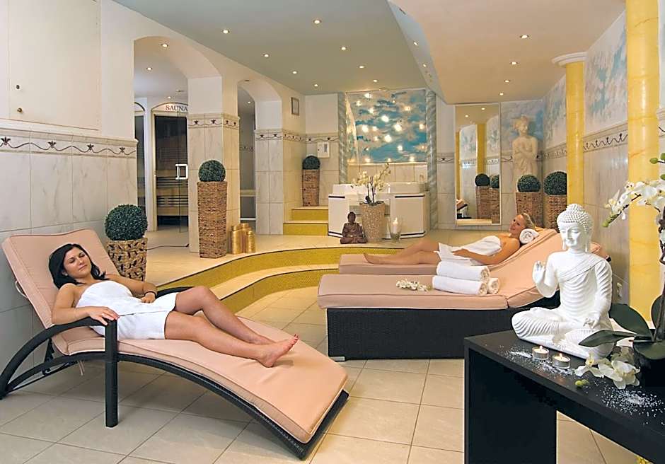 Central Boutique Hotel