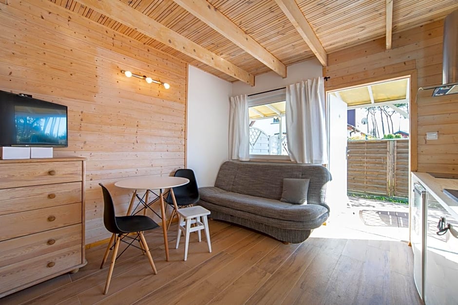 Błękitne domki przy morzu