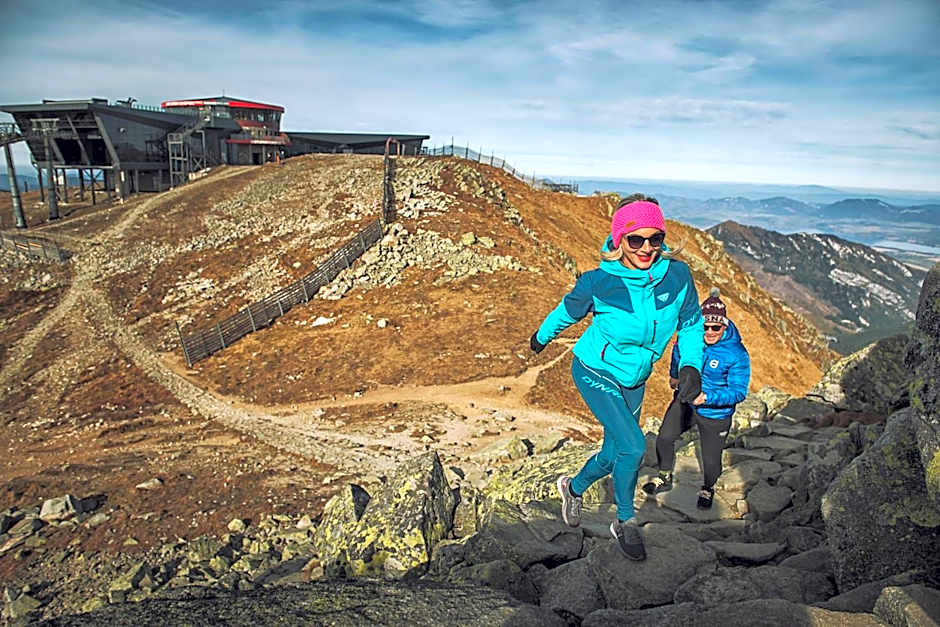 Noc na Chopku, Rotunda