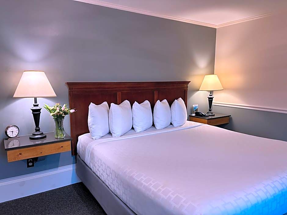 SHERWOOD MOTEL
