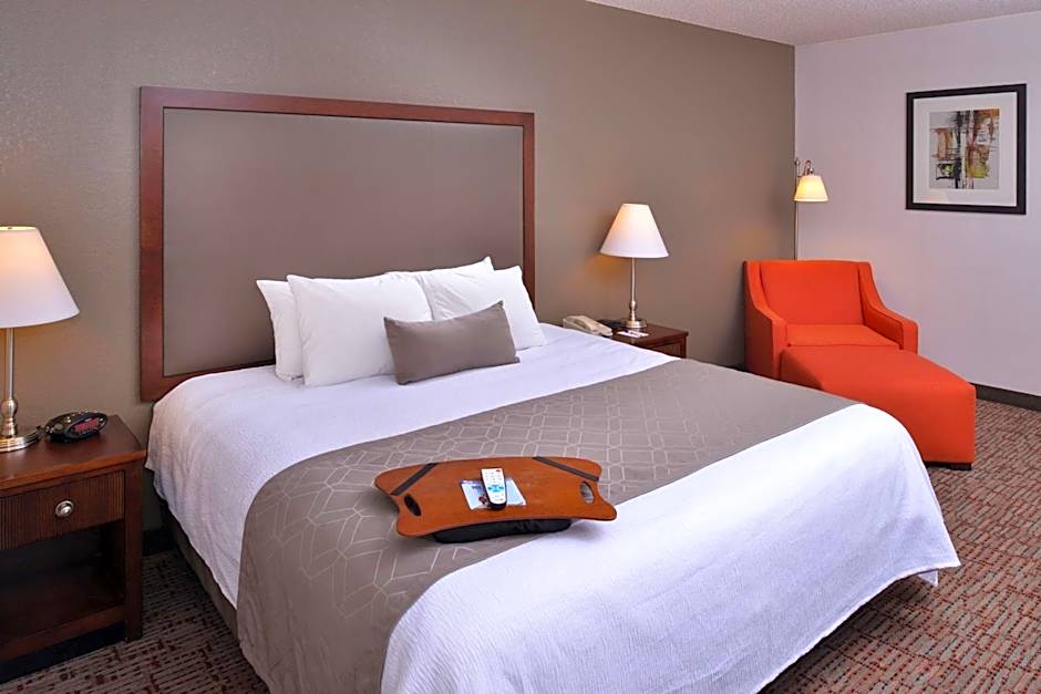 Best Western Plus Wichita West Airport Inn