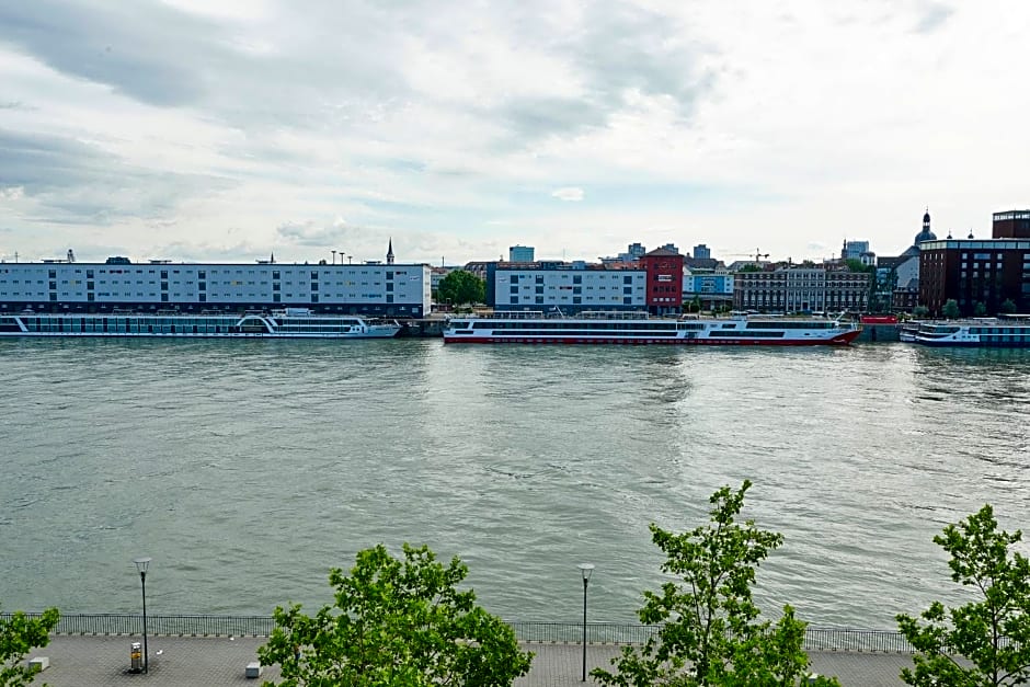 Moxy by Marriott Ludwigshafen