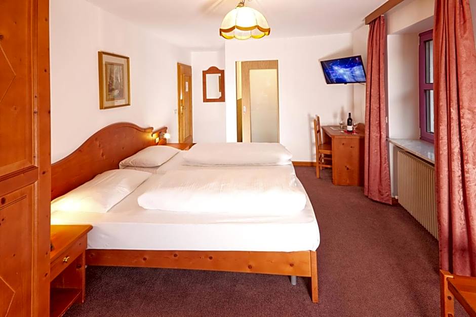 Pension & Residence Astoria